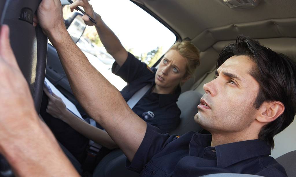 Aide à la navigation routière pour les entreprises avec un EXPERT GPS