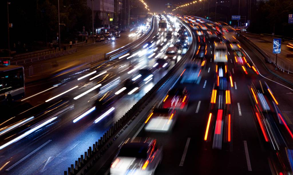 L'avantage d'avoir l'info trafic sur son GPS professionnel en voiture