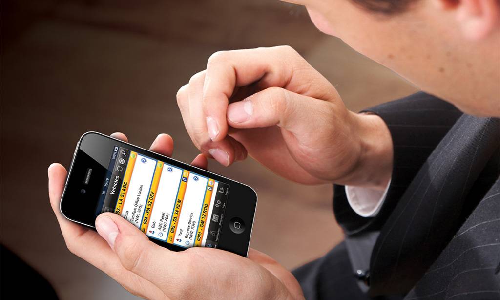 Optimiser les déplacements professionnels grâce à l'aide à la conduite de votre EXPERT GPS